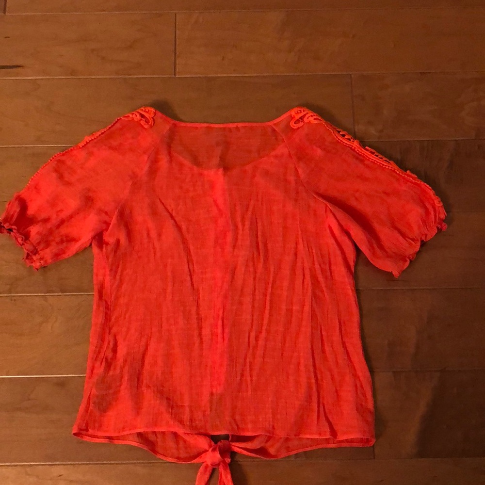 Women’s Blouse - Picture 5 of 5